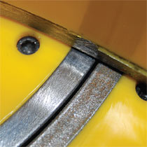 På bilden visas en stålförstärkt lucka, planblandare i Trekollan